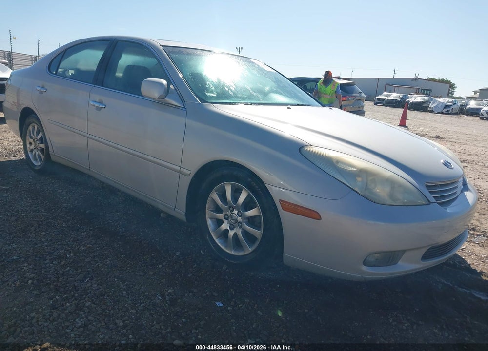 2003 LEXUS ES 300 VIN: JTHBF30G830120315