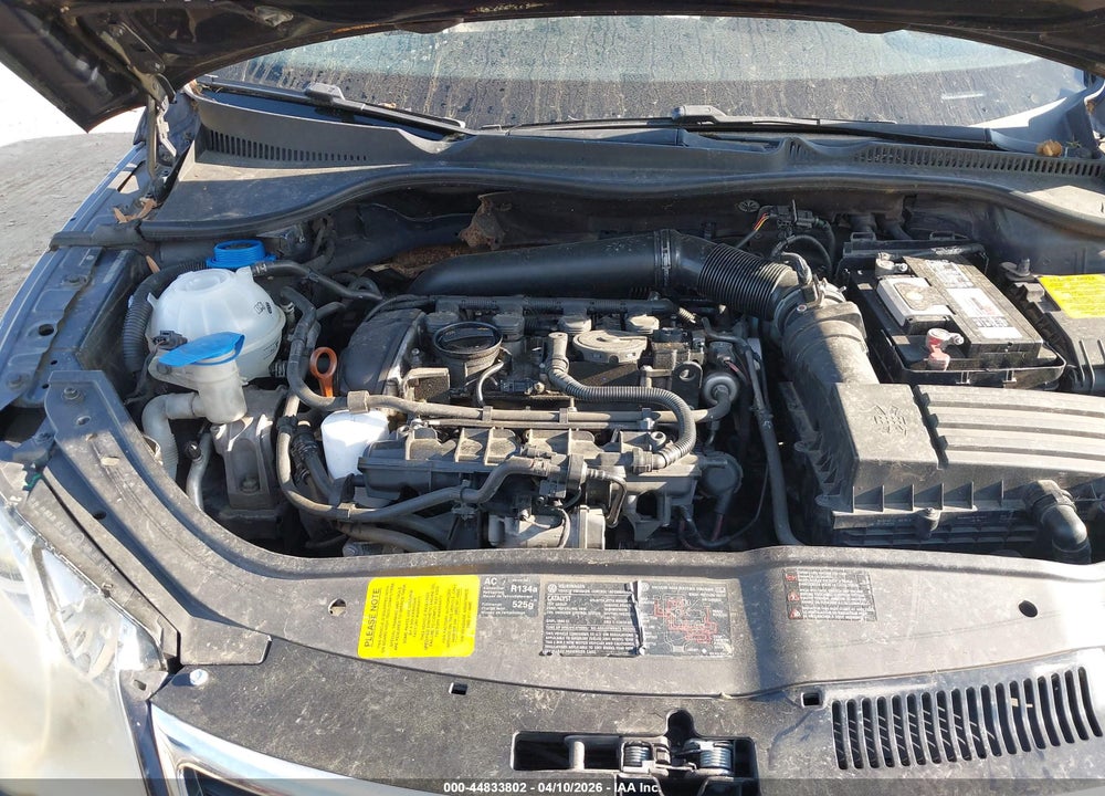 2011 VOLKSWAGEN EOS KOMFORT VIN: WVWBA7AH8BV001535