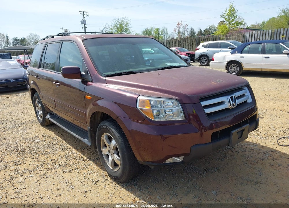 2007 HONDA PILOT EX-L VIN: 5FNYF28547B040008