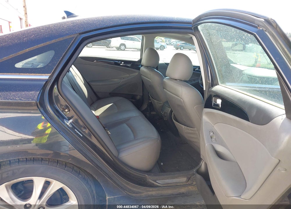 2011 HYUNDAI SONATA LTD VIN: 5NPEC4AC6BH119013