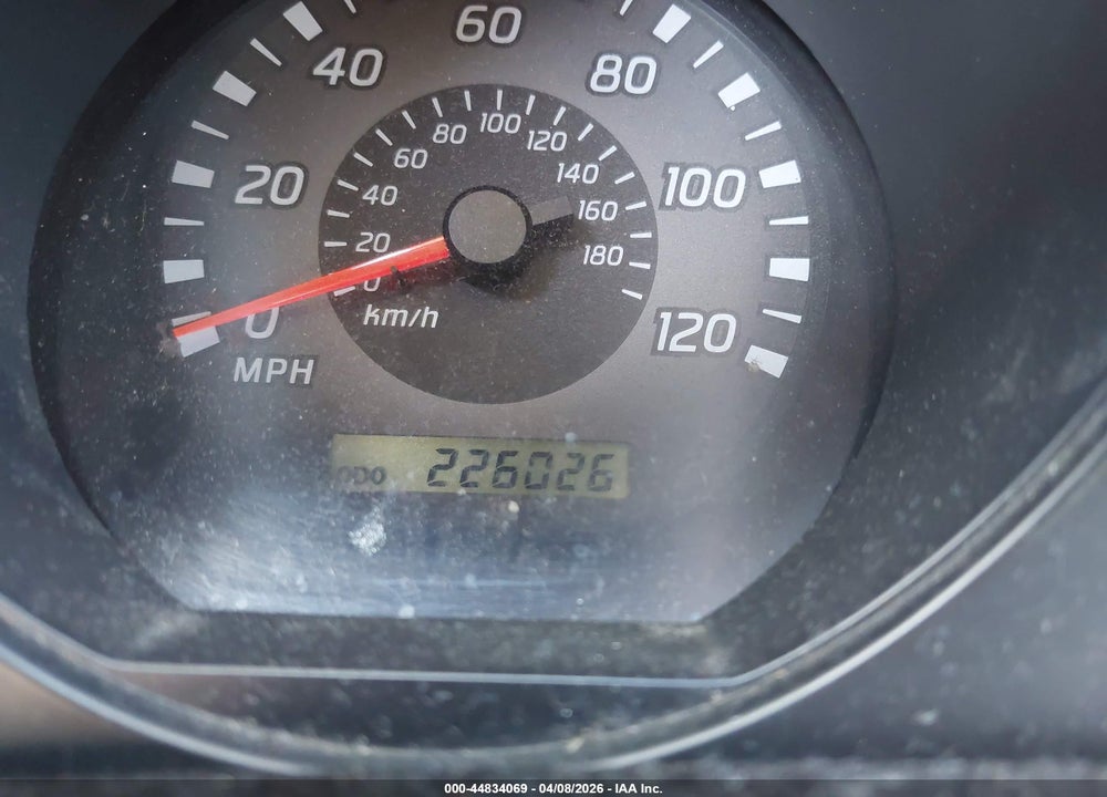 2002 NISSAN XTERRA XE VIN: 5N1ED28T62C552927