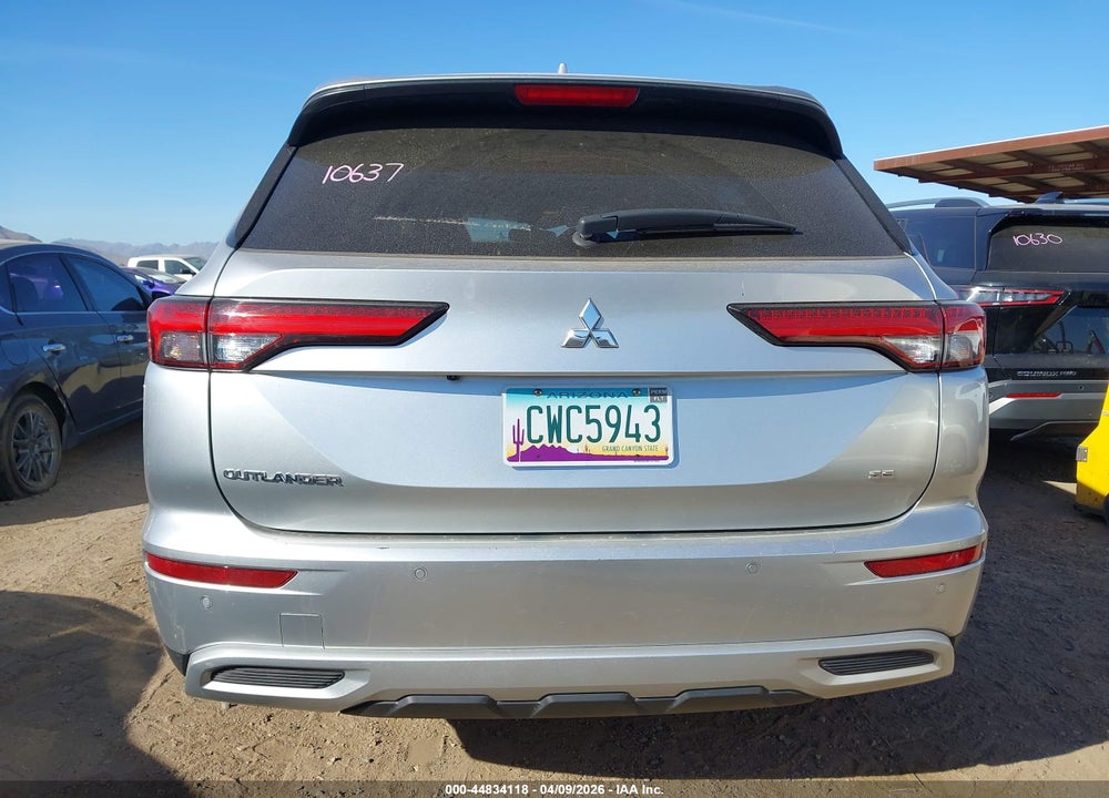 2024 MITSUBISHI OUTLANDER SE 2.5 2WD/SE BLACK EDITION S-AWC/SE BLACK EDITION W/PANO ROOF S-AWC VIN: JA4J3VA84RZ078779