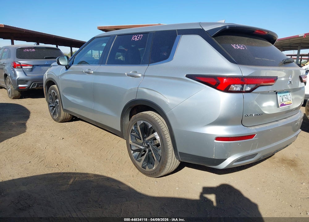 2024 MITSUBISHI OUTLANDER SE 2.5 2WD/SE BLACK EDITION S-AWC/SE BLACK EDITION W/PANO ROOF S-AWC VIN: JA4J3VA84RZ078779