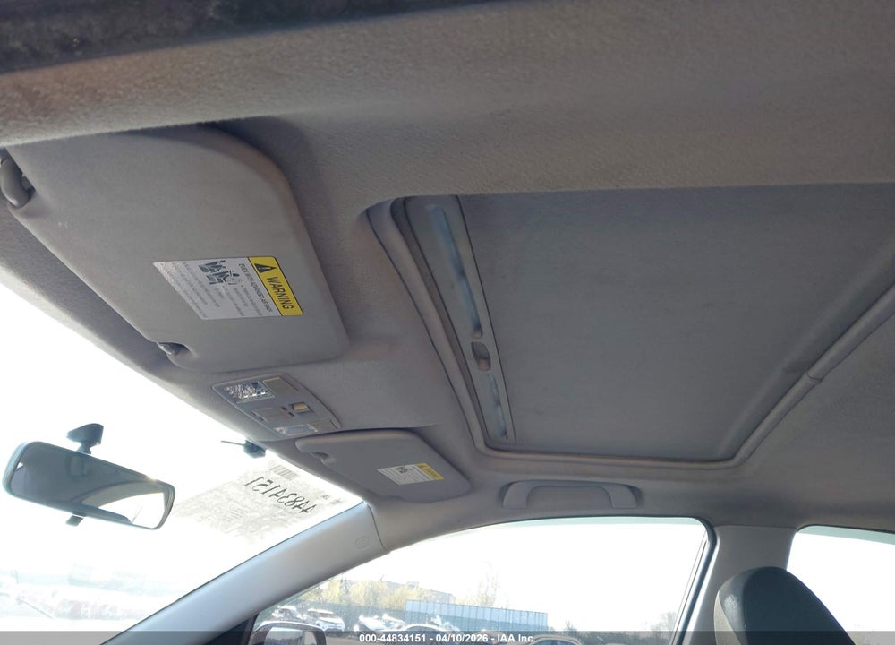 2005 MAZDA 3 S VIN: JM1BK323551280916
