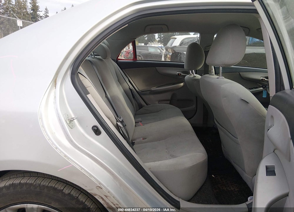 2013 TOYOTA COROLLA LE VIN: 2T1BU4EEXDC081481