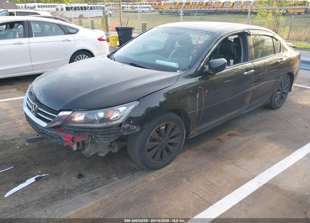 2015 HONDA ACCORD VIN: 1HGCR2F78FA065718