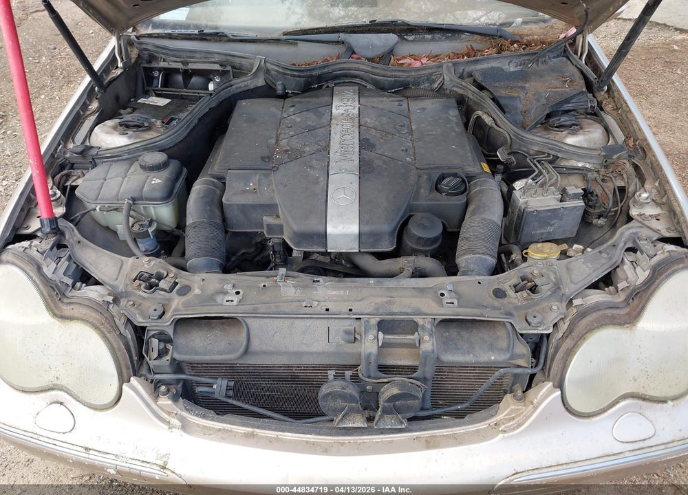 2002 MERCEDES-BENZ C 240 VIN: WDBRF61J92F239755