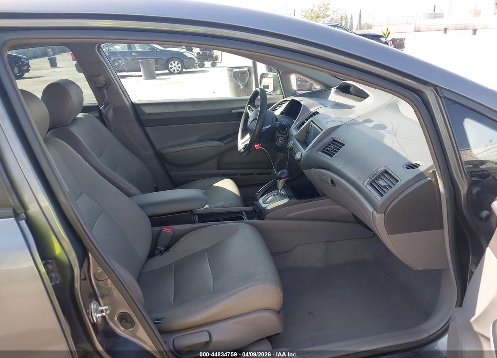 2011 HONDA CIVIC GX VIN: 19XFA4F5XBE000812