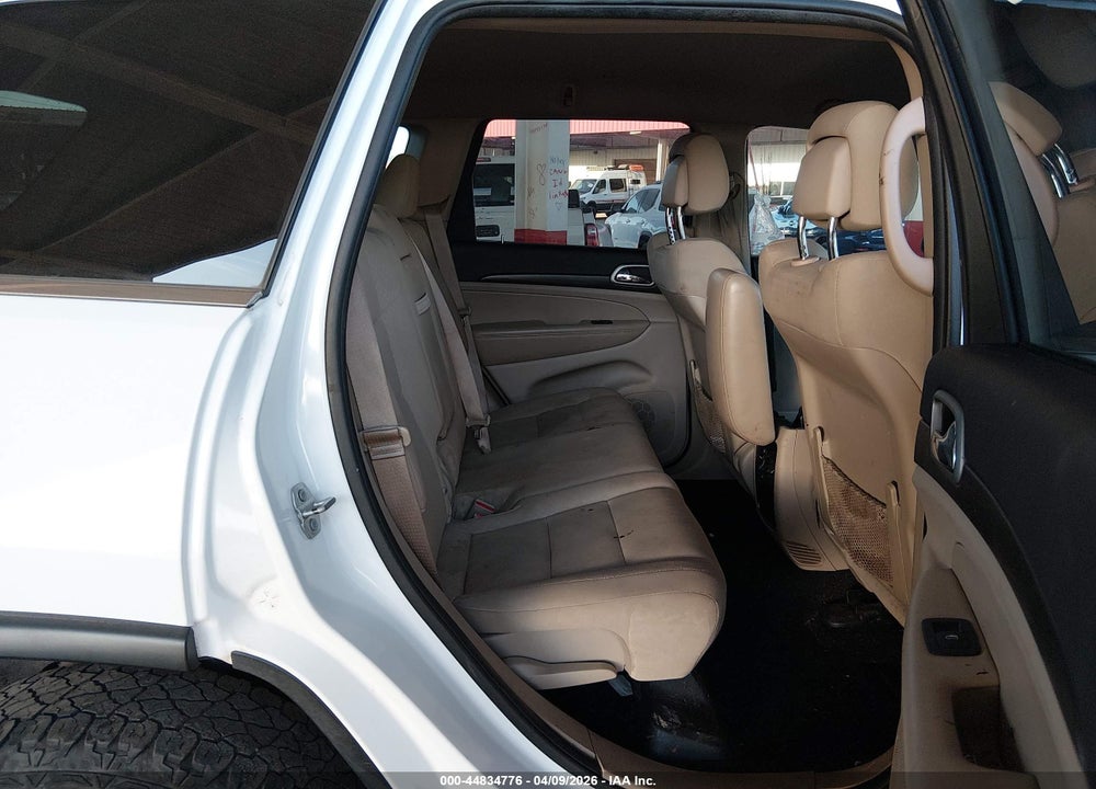 2020 JEEP GRAND CHEROKEE LAREDO E 4X4 VIN: 1C4RJFAGXLC375173