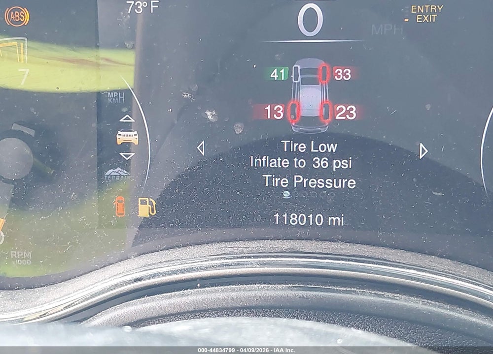 2015 JEEP GRAND CHEROKEE OVERLAND VIN: 1C4RJFCG2FC890251