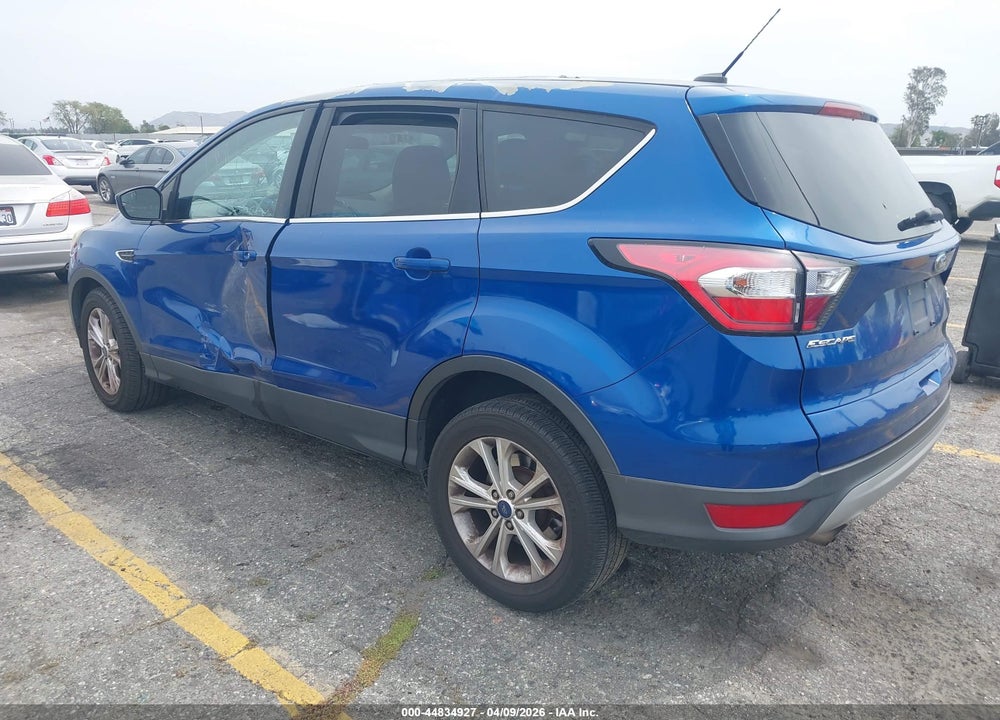 2017 FORD ESCAPE SE VIN: 1FMCU0GD9HUD93829