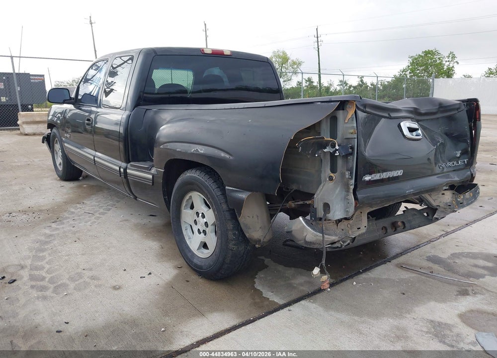 2000 CHEVROLET SILVERADO 1500 LS VIN: 2GCEC19V8Y1354026