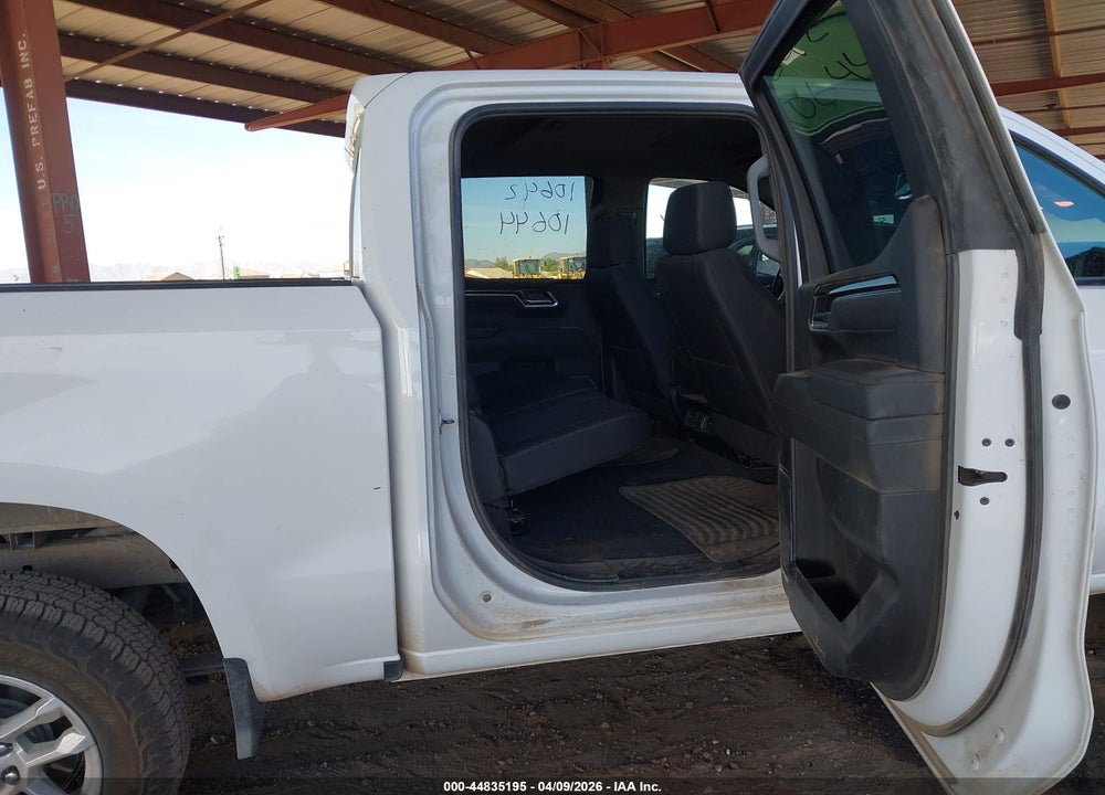 2026 CHEVROLET SILVERADO 1500 4WD  SHORT BED RST VIN: 2GCUKEED0T1103707