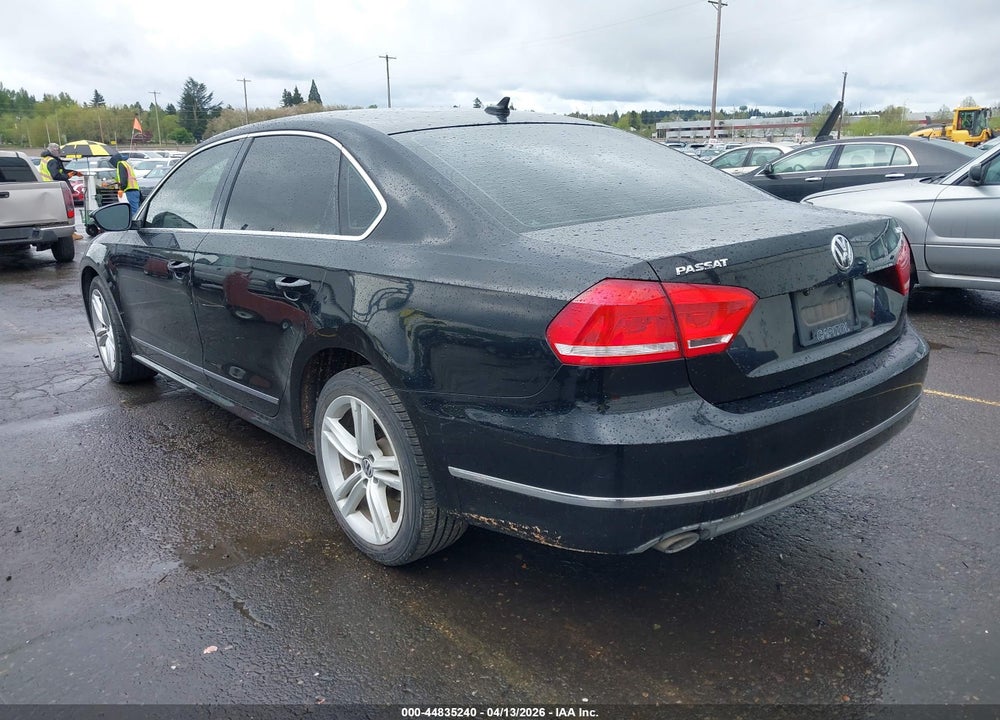 2012 VOLKSWAGEN PASSAT 2.0L TDI SEL PREMIUM VIN: 1VWCN7A36CC002058