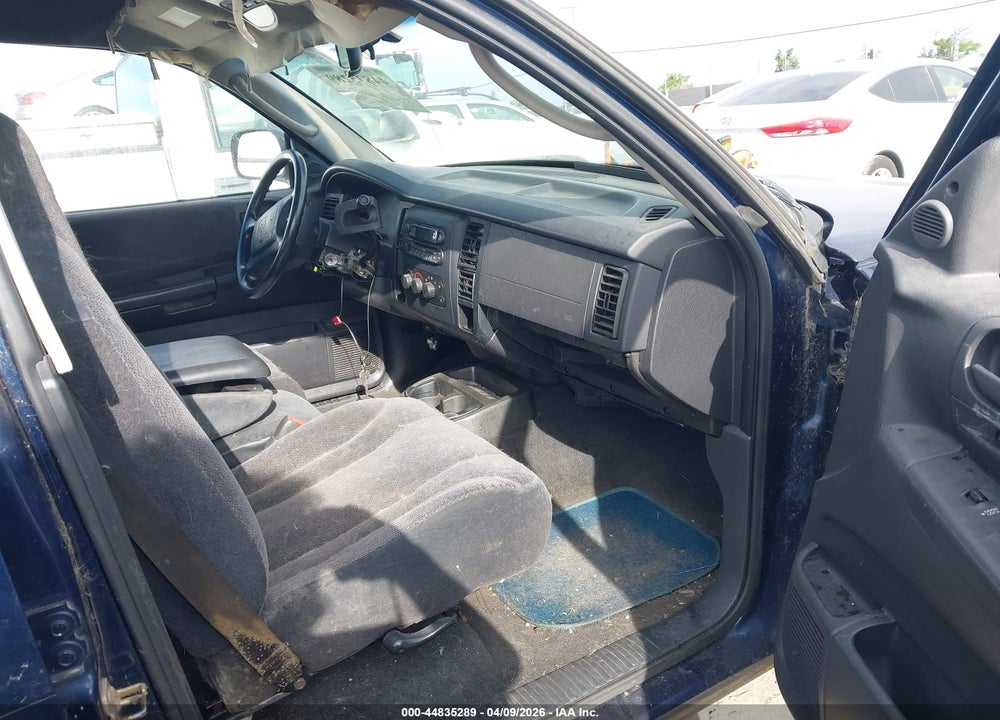 2004 DODGE DAKOTA SLT VIN: 1D7HL48N74S593258