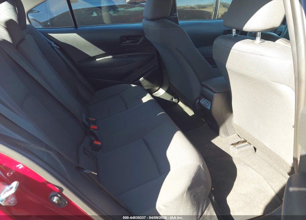 2025 TOYOTA COROLLA LE VIN: 5YFB4MDE2SP265781