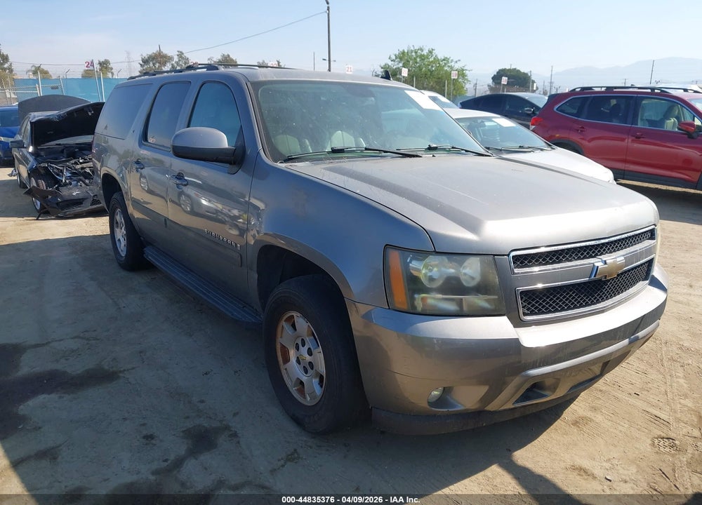 2008 CHEVROLET SUBURBAN 1500 LT VIN: 1GNFK16378R132943