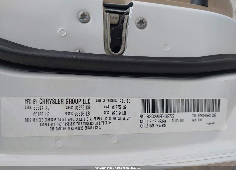 2014 CHRYSLER 300 VIN: 2C3CCAAG8EH182785