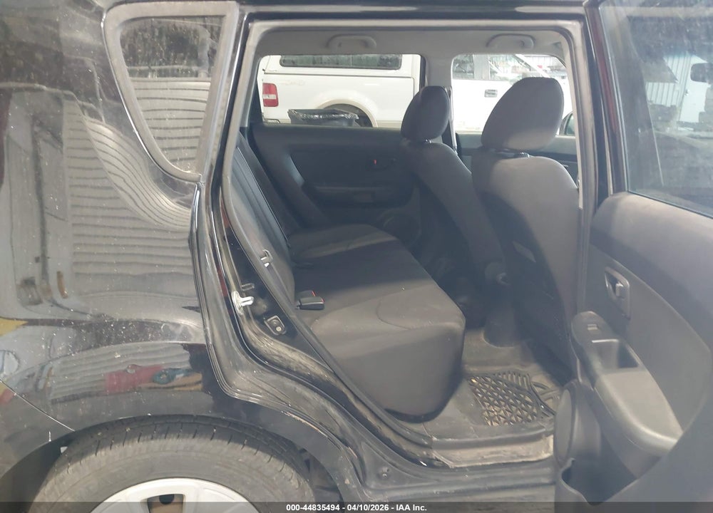 2012 KIA SOUL VIN: KNDJT2A52C7401210