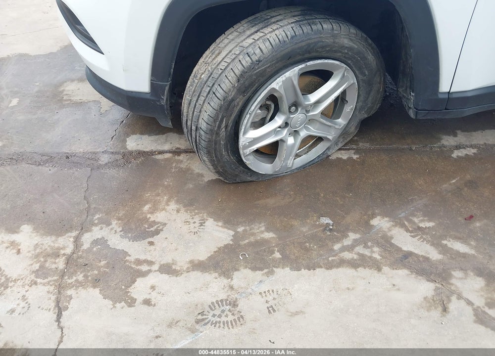 2024 JEEP COMPASS LATITUDE 4X4 VIN: 3C4NJDBN6RT608060