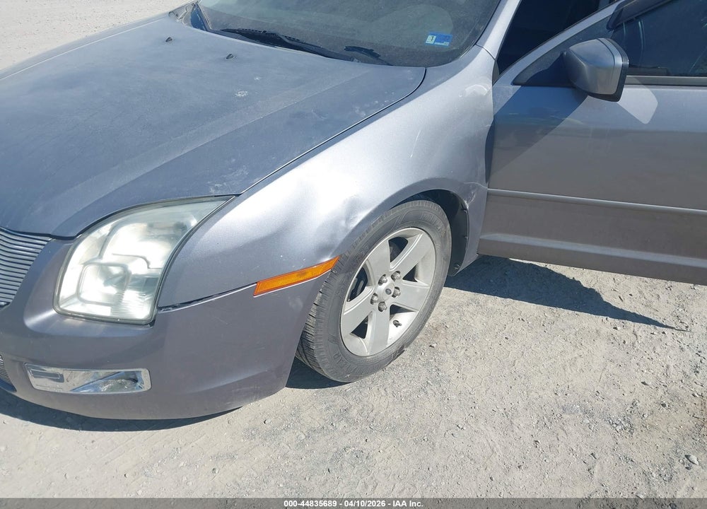 2007 FORD FUSION SE VIN: 3FAHP07167R129907