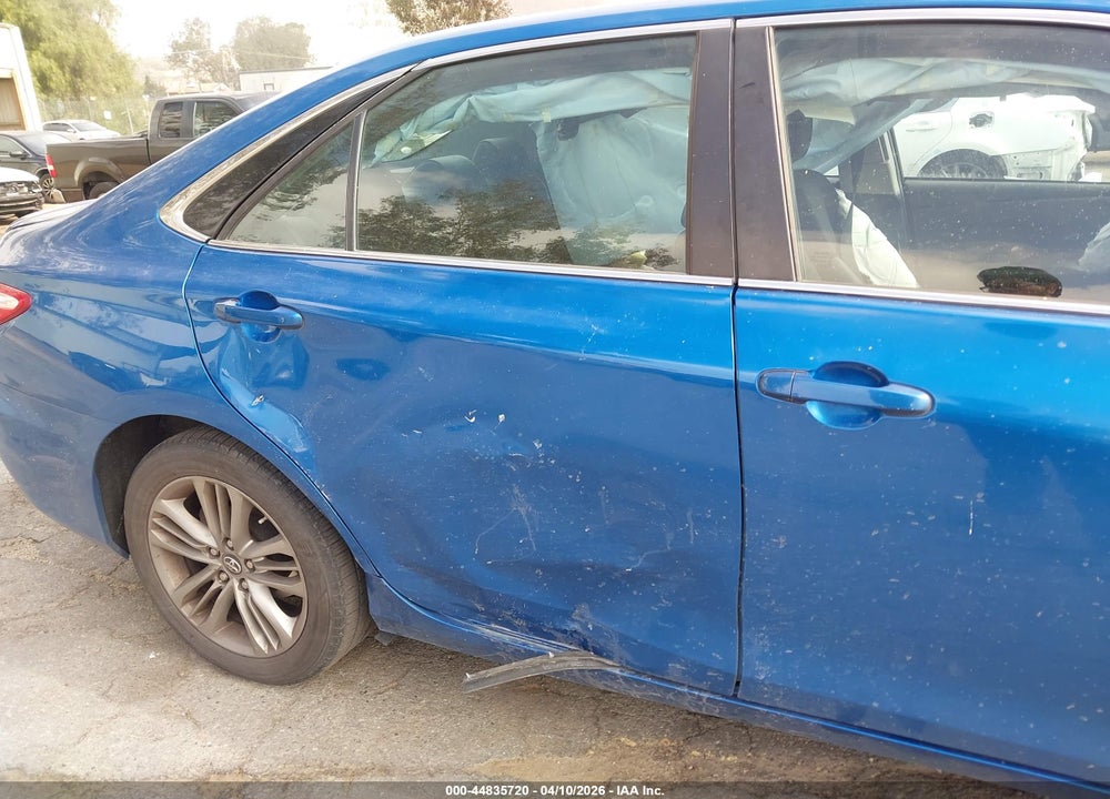 2017 TOYOTA CAMRY SE VIN: 4T1BF1FK8HU704016