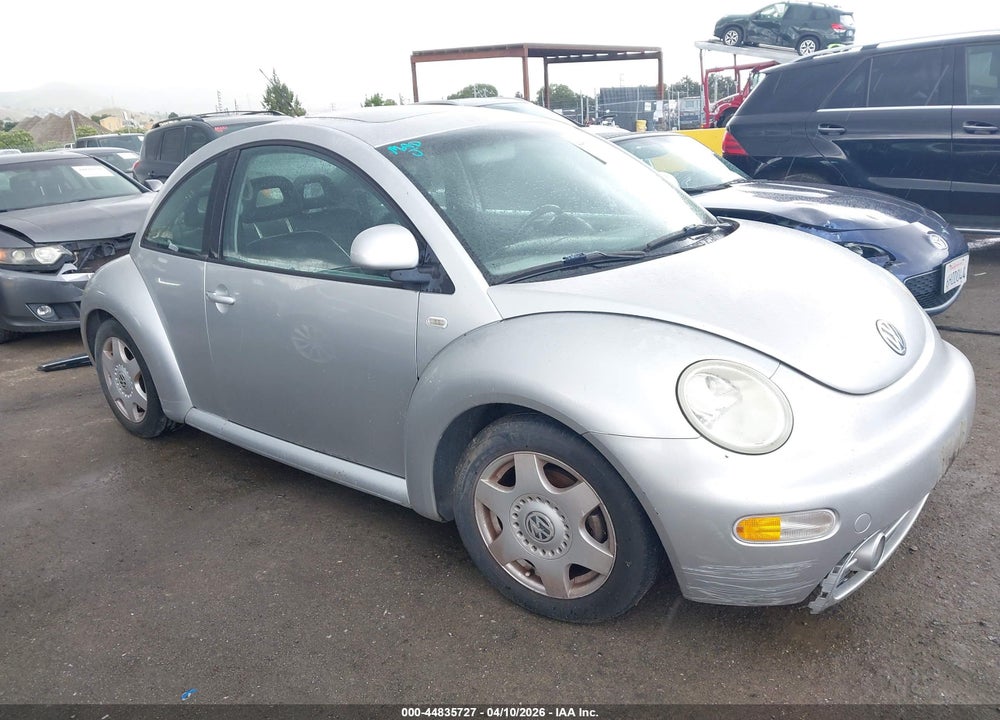 2000 VOLKSWAGEN NEW BEETLE GLS VIN: 3VWCC21C1YM402141