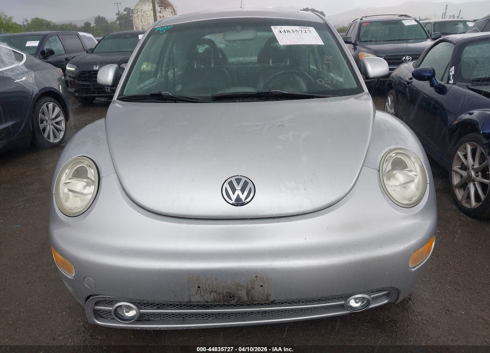 2000 VOLKSWAGEN NEW BEETLE GLS VIN: 3VWCC21C1YM402141