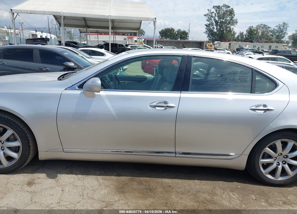 2007 LEXUS LS 460 VIN: JTHBL46FX75000473