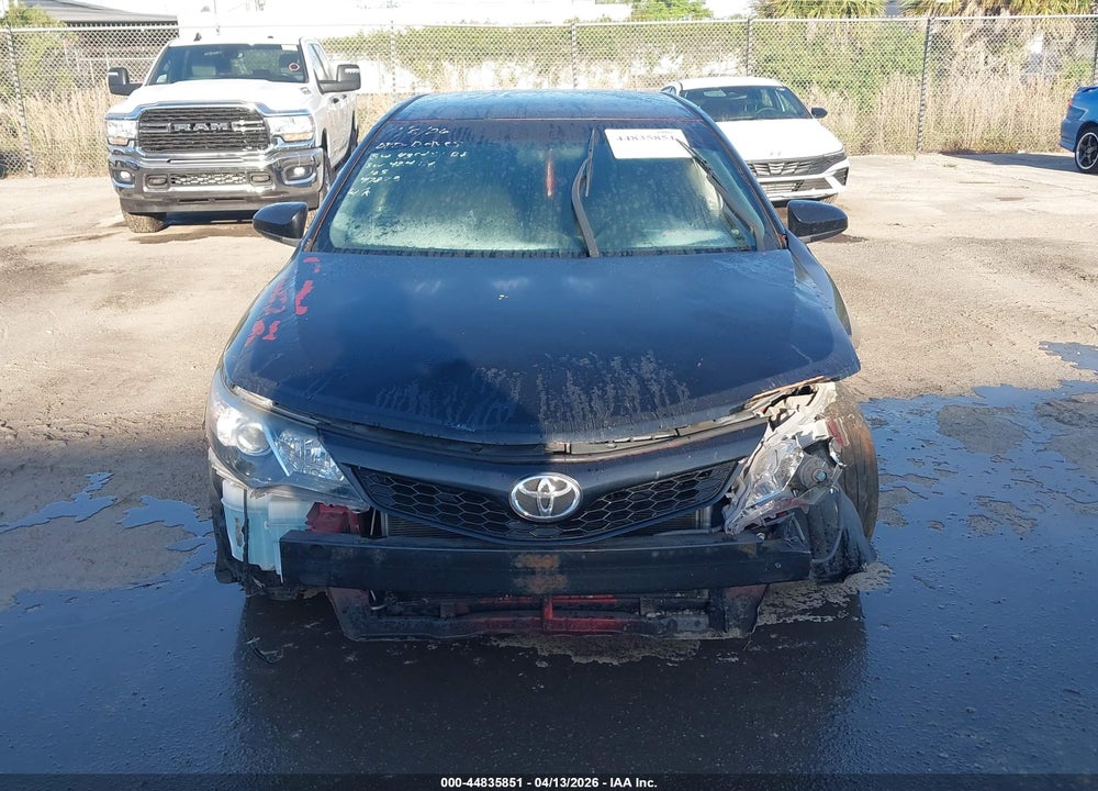 2013 TOYOTA CAMRY SE VIN: 4T1BF1FK5DU705179