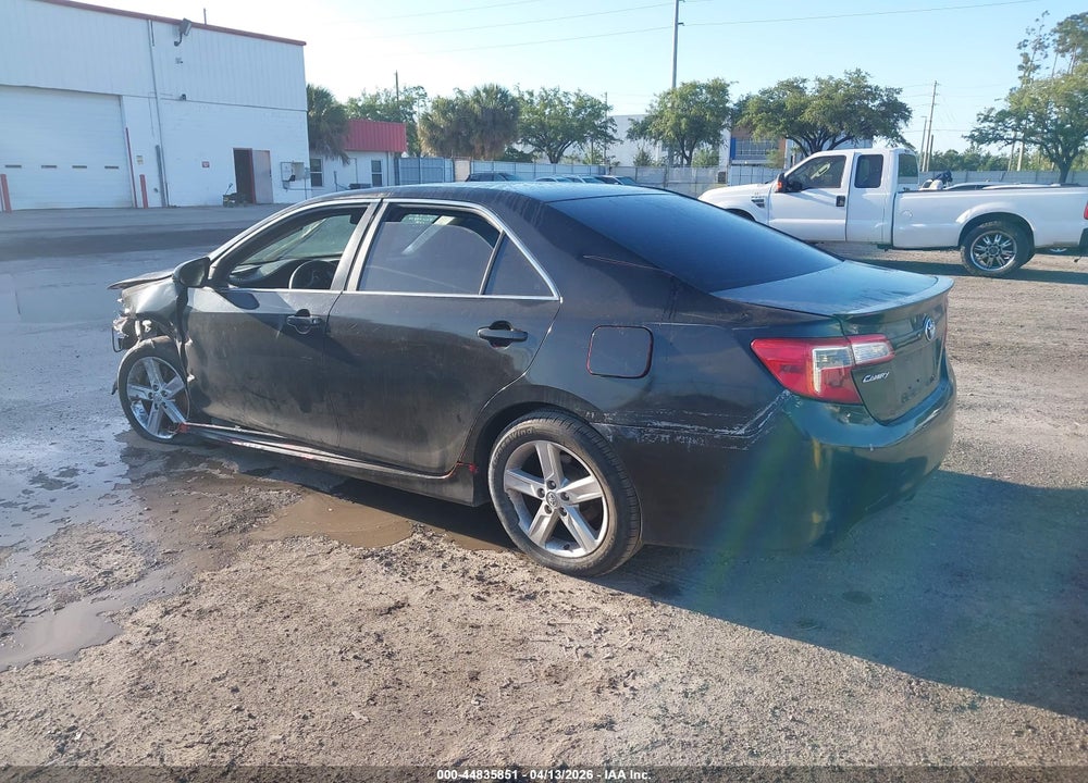 2013 TOYOTA CAMRY SE VIN: 4T1BF1FK5DU705179