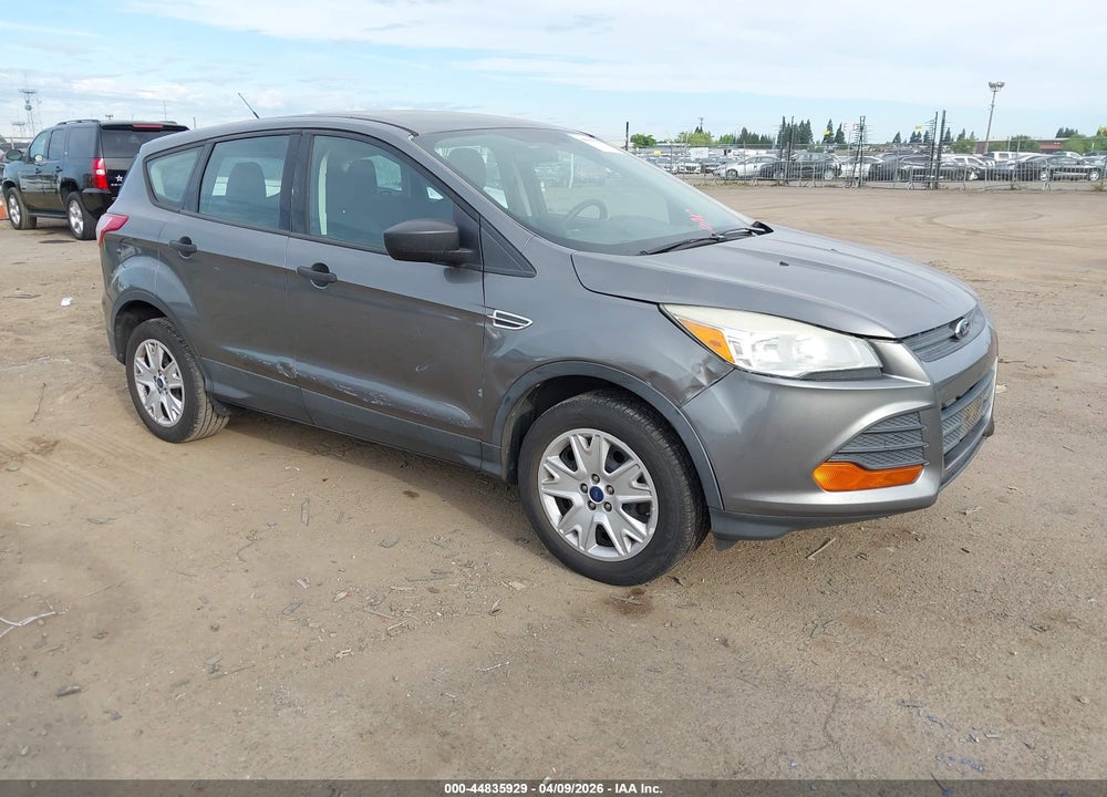 2014 FORD ESCAPE S VIN: 1FMCU0F76EUD44188