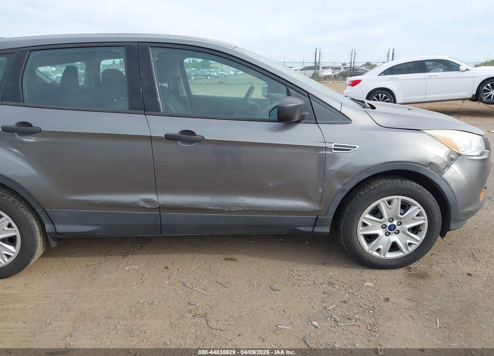 2014 FORD ESCAPE S VIN: 1FMCU0F76EUD44188
