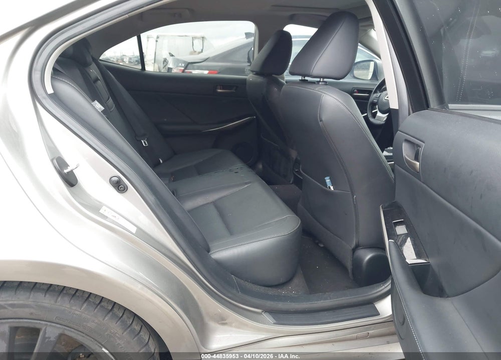 2018 LEXUS IS 300 VIN: JTHBA1D21J5065711
