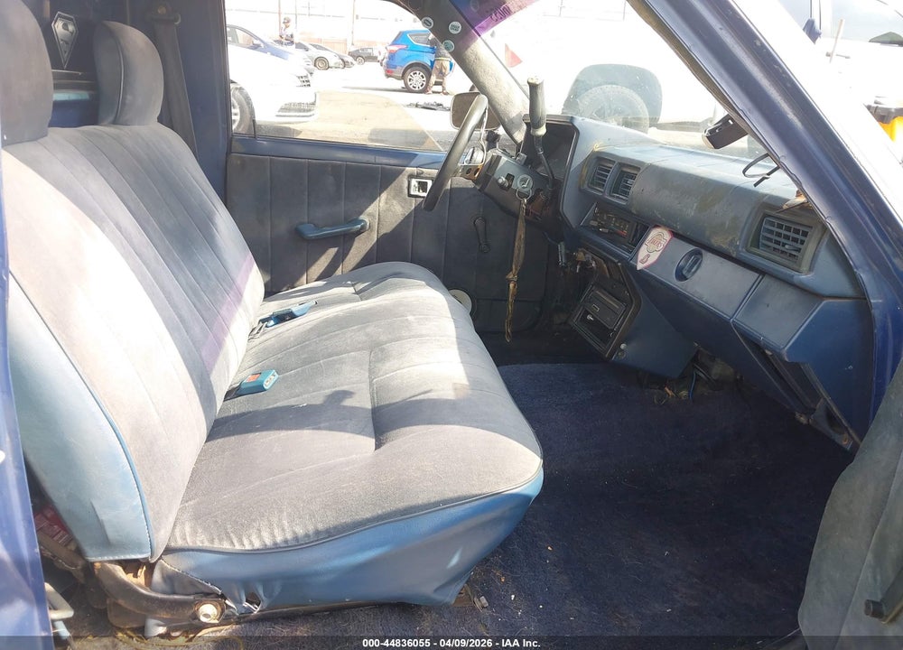 1986 TOYOTA PICKUP 1/2 TON RN55 VIN: JT4RN55R8G0210398