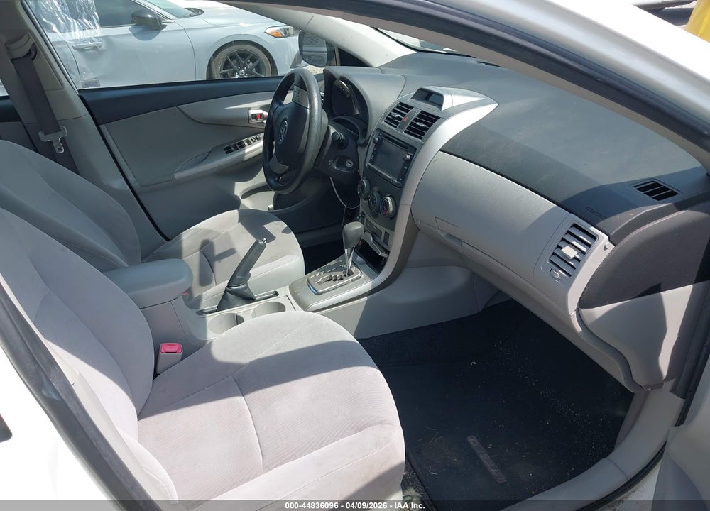 2013 TOYOTA COROLLA LE VIN: JTDBU4EE7DJ119995