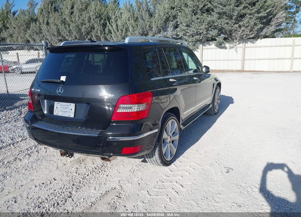 2010 MERCEDES-BENZ GLK 350 4MATIC VIN: WDCGG8HB4AF284191