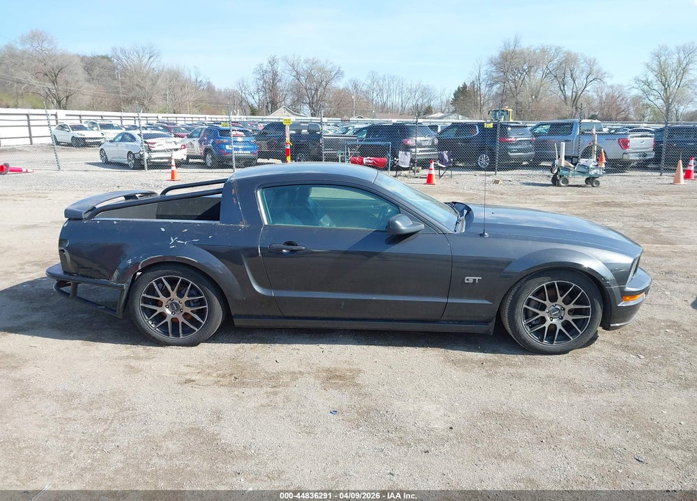 2007 FORD MUSTANG GT DELUXE/GT PREMIUM VIN: 1ZVFT82H775356913