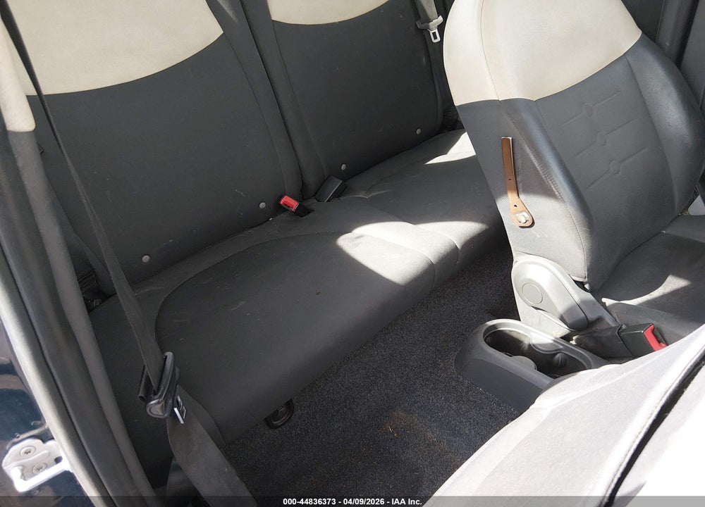 2015 FIAT 500 POP VIN: 3C3CFFAR0FT545398