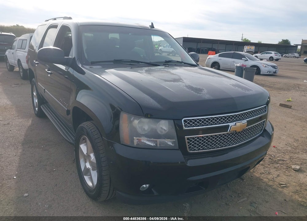 2007 CHEVROLET TAHOE LT VIN: 1GNFK13067J341064