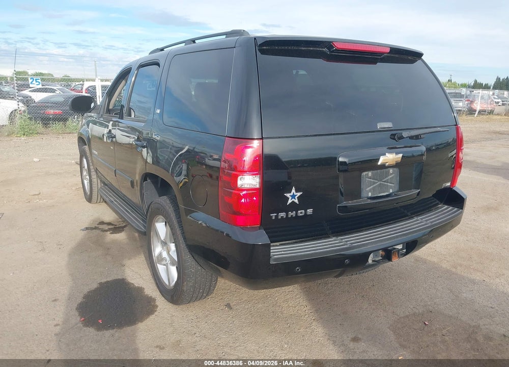 2007 CHEVROLET TAHOE LT VIN: 1GNFK13067J341064