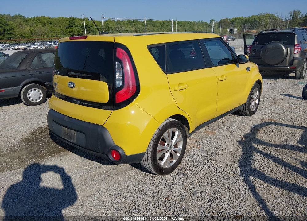 2014 KIA SOUL + VIN: KNDJP3A52E7005677
