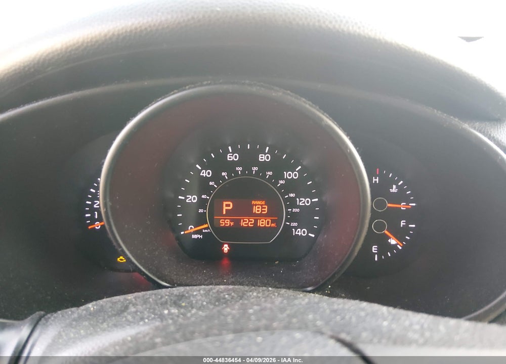 2014 KIA SOUL + VIN: KNDJP3A52E7005677