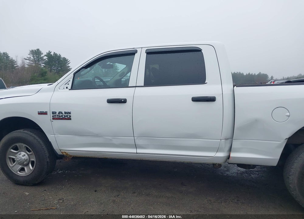2014 RAM 2500 TRADESMAN VIN: 3C6TR5CT6EG173666