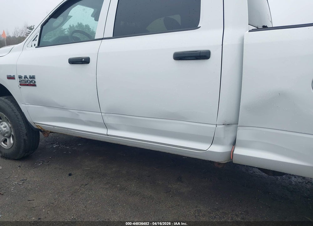 2014 RAM 2500 TRADESMAN VIN: 3C6TR5CT6EG173666