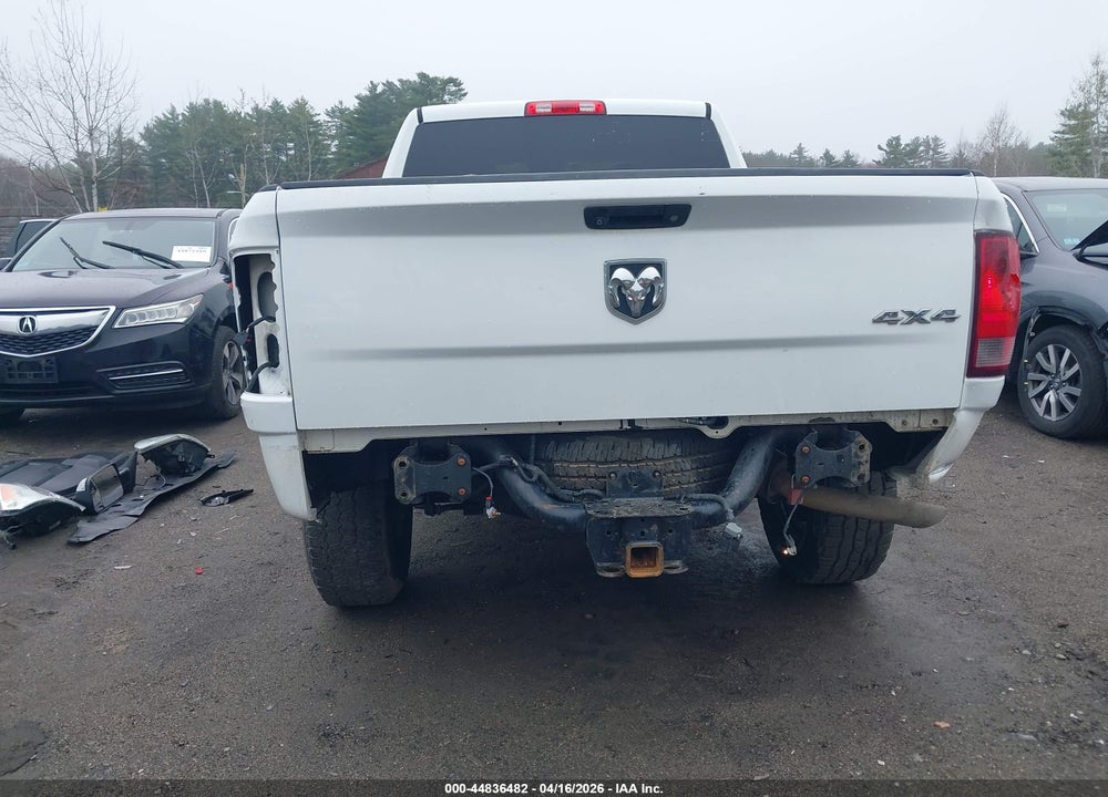 2014 RAM 2500 TRADESMAN VIN: 3C6TR5CT6EG173666