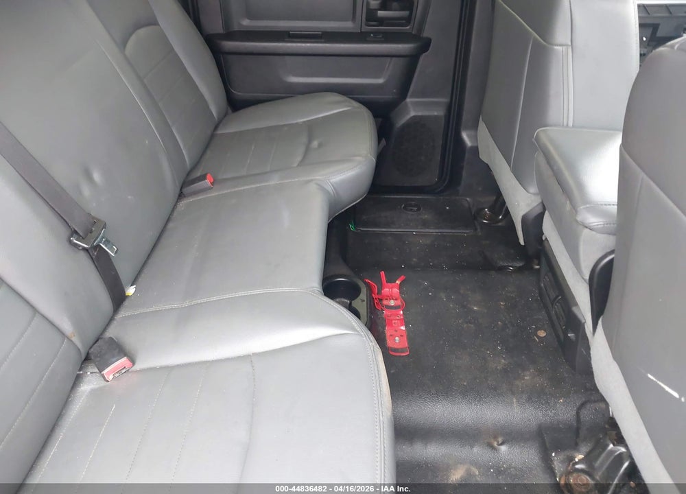 2014 RAM 2500 TRADESMAN VIN: 3C6TR5CT6EG173666