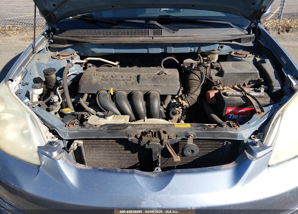 2004 TOYOTA MATRIX XR VIN: 2T1KR32E04C190564