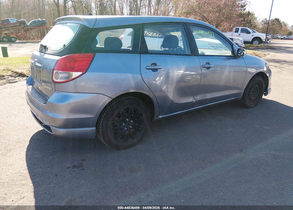 2004 TOYOTA MATRIX XR VIN: 2T1KR32E04C190564