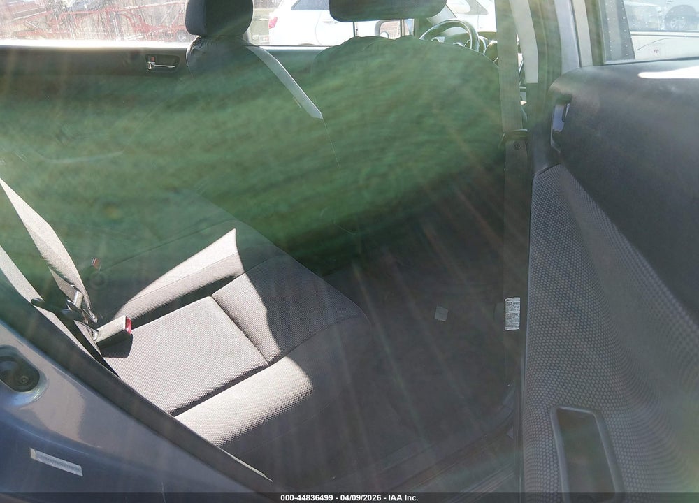 2004 TOYOTA MATRIX XR VIN: 2T1KR32E04C190564